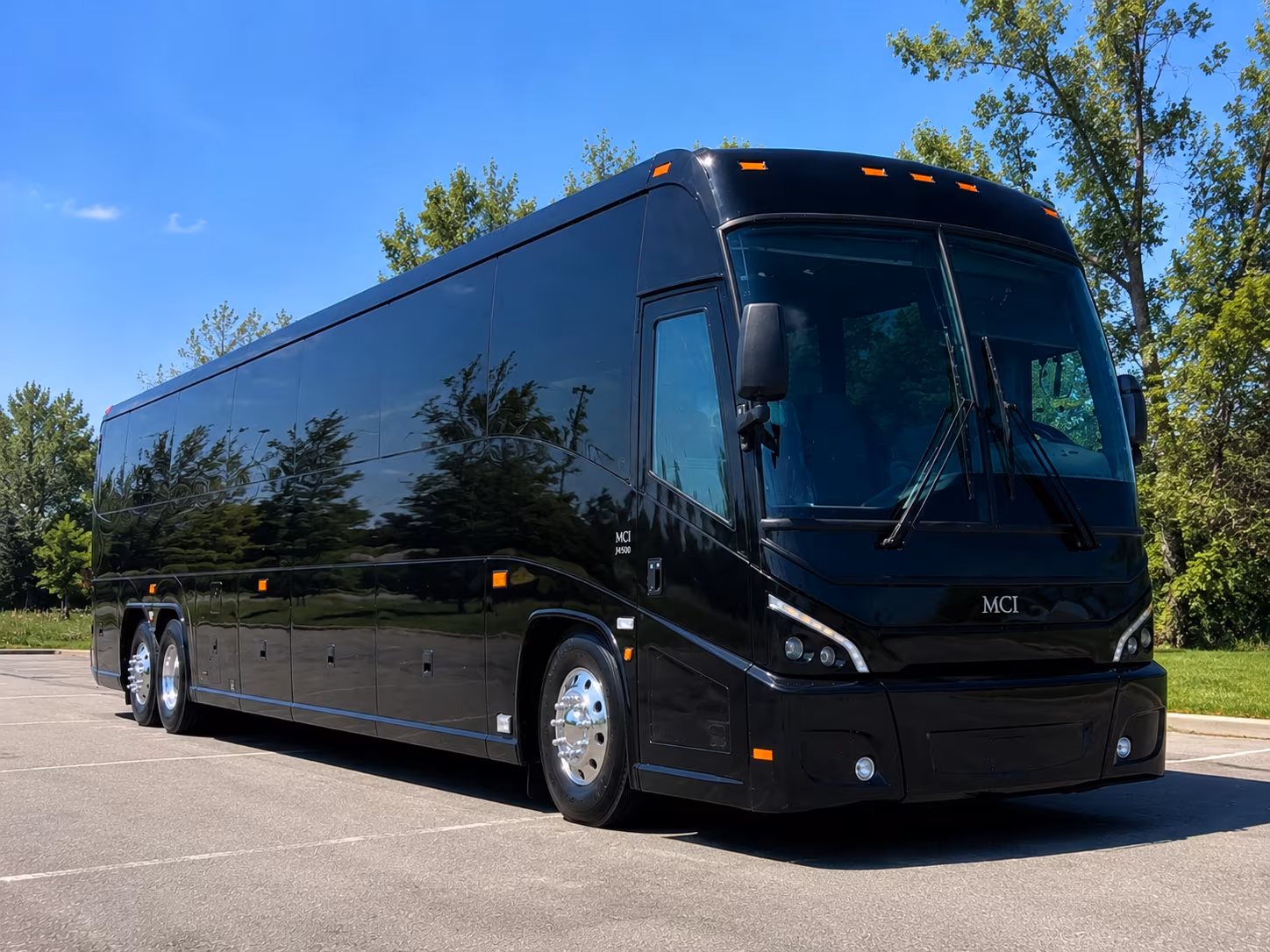 shuttle your guests between frederick hotels and your ceremony venue without the parking headache